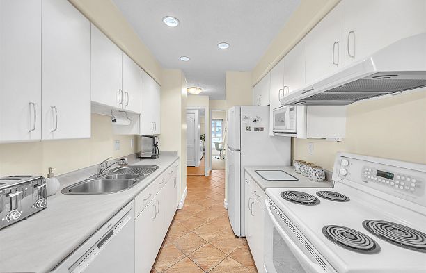 401 1718 Nelson Street West End VW