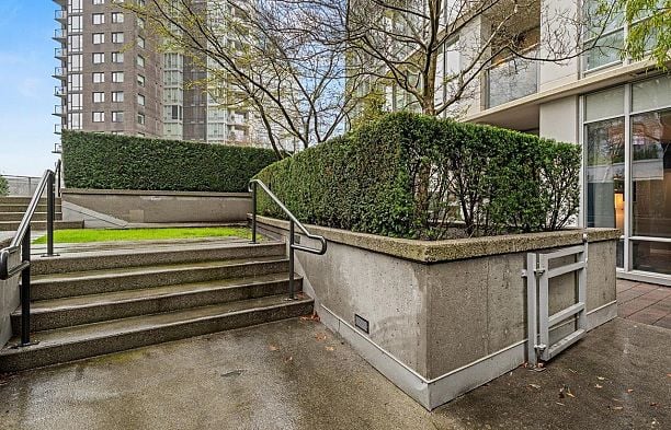 101 550 Pacific Street Yaletown