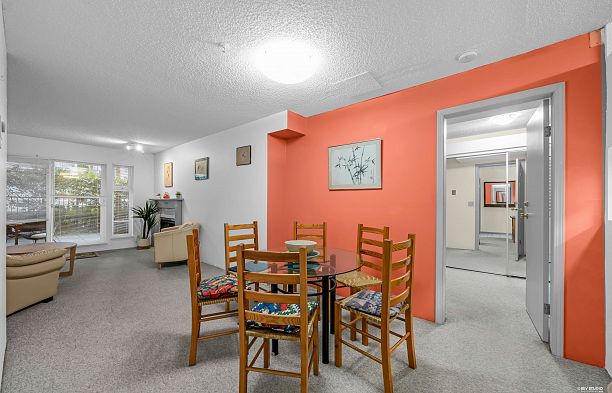 101 1924 Comox Street West End VW