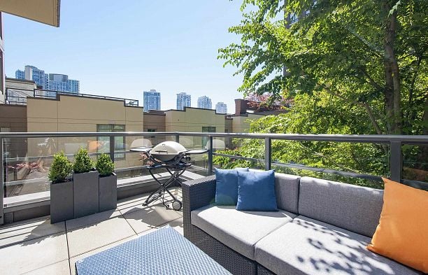 307 1001 Homer Street Yaletown