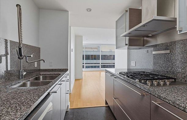 2206 1111 Alberni Street West End VW