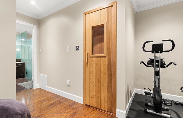 1041 W 58th Avenue South Granville