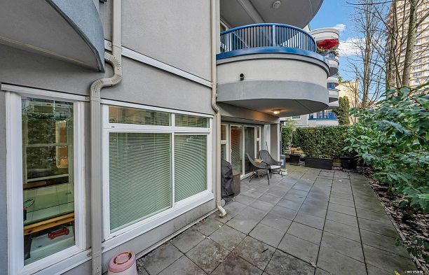 101 1924 Comox Street West End VW