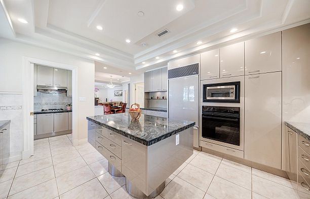 7088 Wiltshire Street South Granville