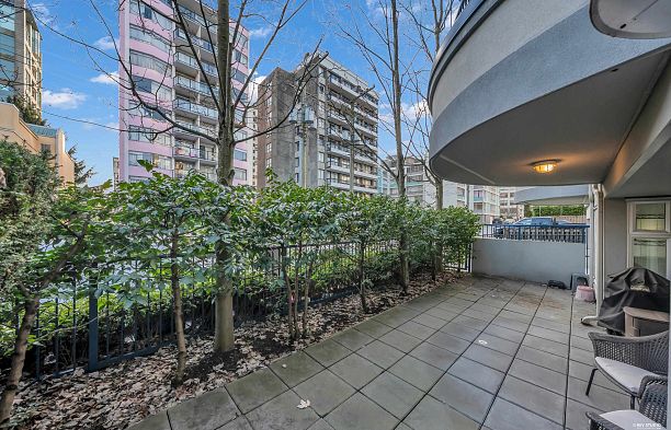 101 1924 Comox Street West End VW