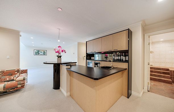 7088 Wiltshire Street South Granville