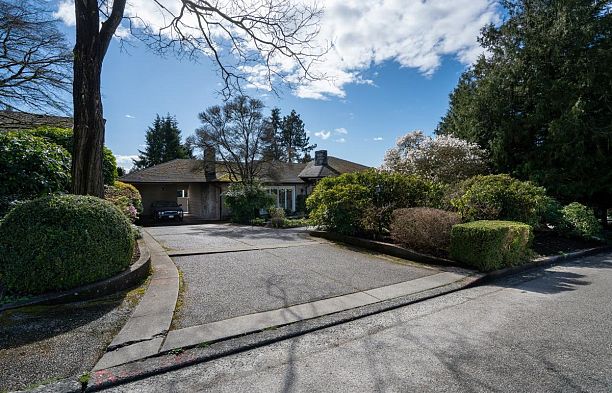 6034 Collingwood Place Southlands