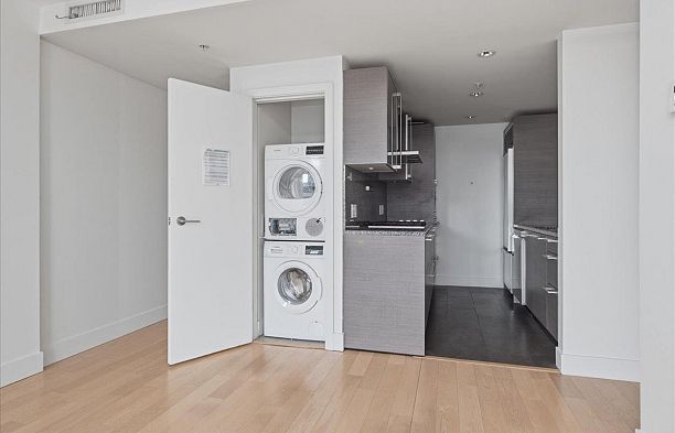 2206 1111 Alberni Street West End VW