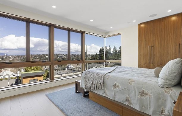 4384 Quesnel Drive Arbutus