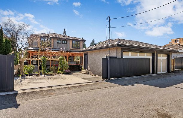 1041 W 58th Avenue South Granville