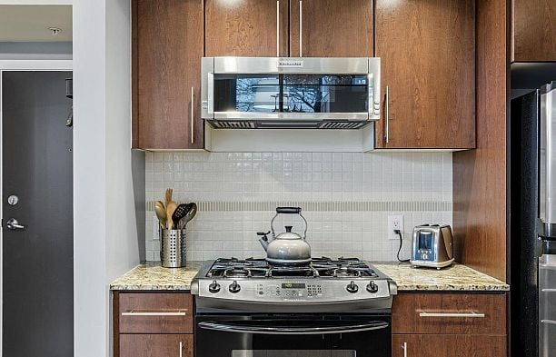 101 550 Pacific Street Yaletown