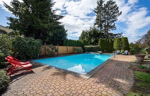 6034 Collingwood Place Southlands