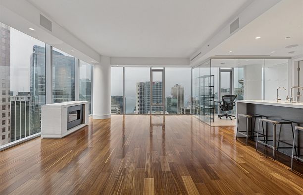 2702 667 Howe Street Downtown VW