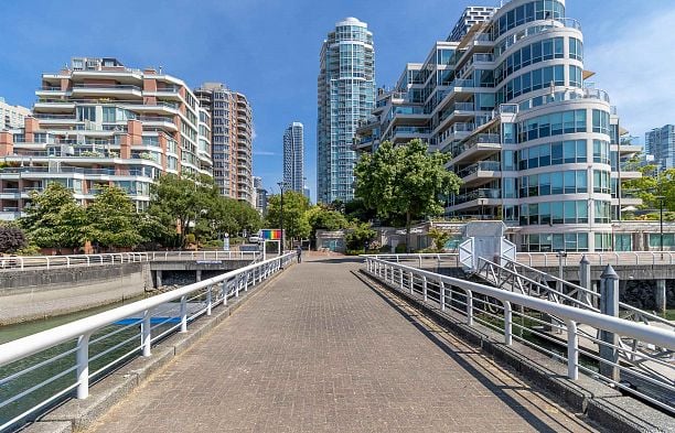606 455 Beach Crescent Yaletown