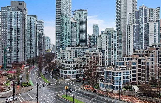 A601 431 Pacific Street Yaletown