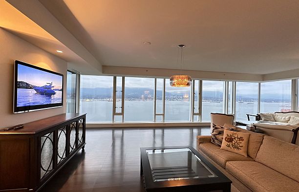 3301 1011 W Cordova Street Coal Harbour