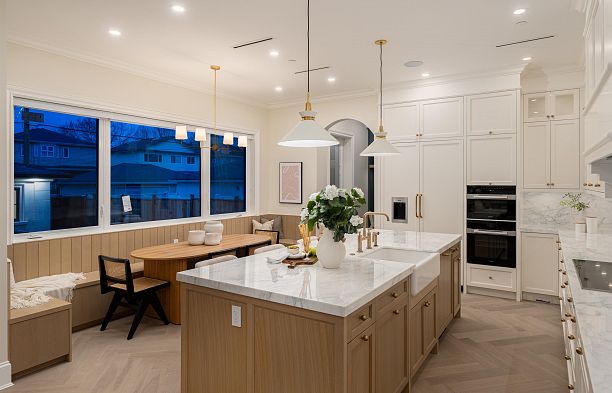 2181 W 20th Avenue Arbutus