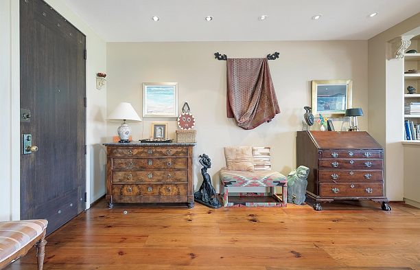 302 2015 Beach Avenue West End VW