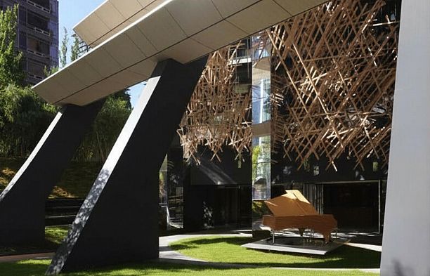 2004 1568 Alberni Street West End VW