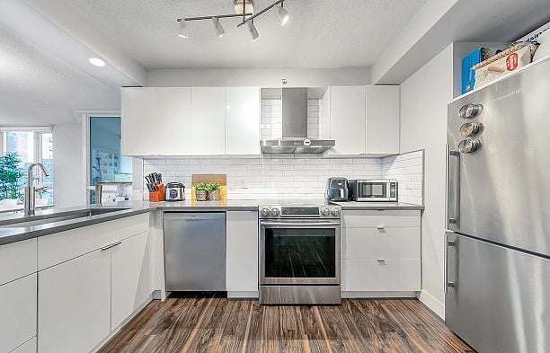 1003 1188 Richards Street Yaletown