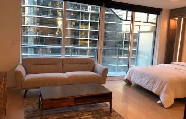 709 89 Nelson Street Yaletown