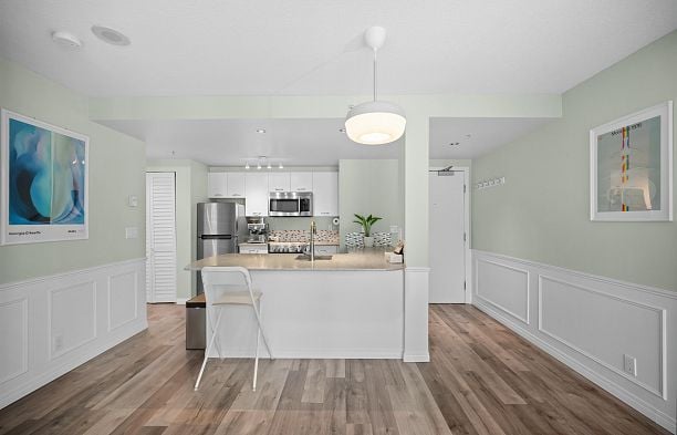 1001 1331 W Georgia Street Coal Harbour