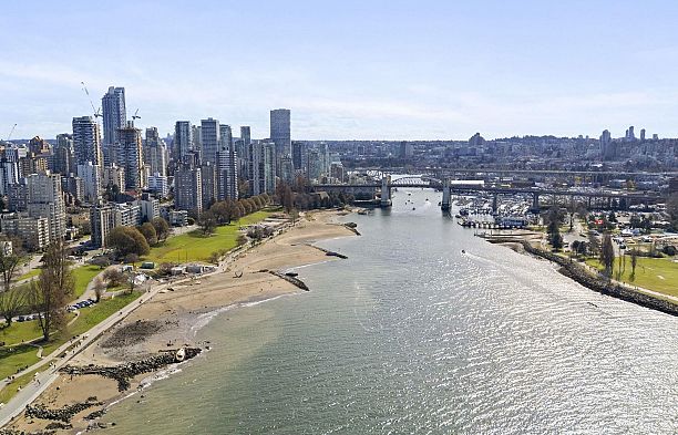 402 1575 Beach Avenue West End VW