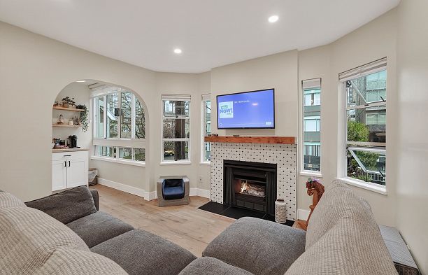 202 1280 Nicola Street West End VW