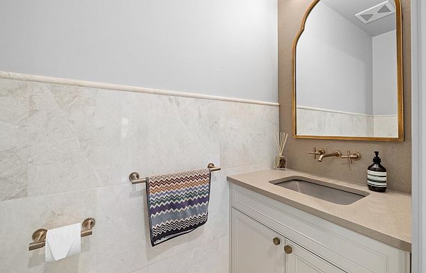 1102 1280 Richards Street Yaletown