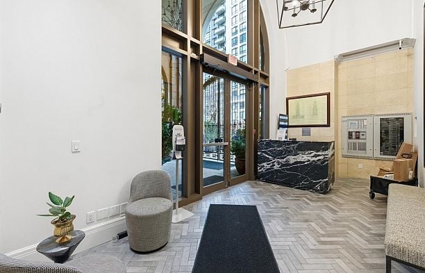 1102 1280 Richards Street Yaletown