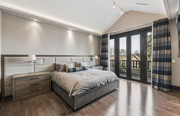 6149 Angus Drive South Granville