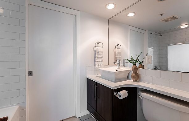 1102 1225 Richards Street Downtown VW