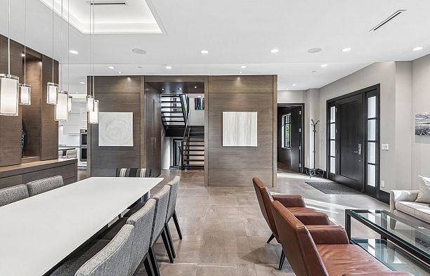 6149 Angus Drive South Granville