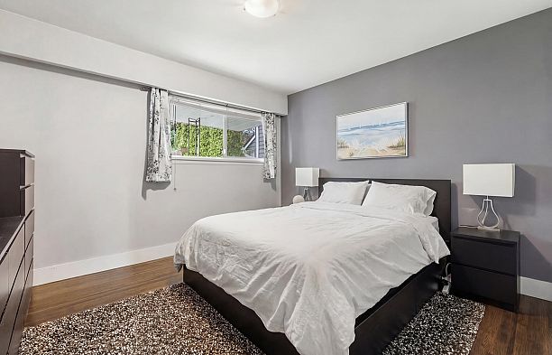 2779 W 33rd Avenue MacKenzie Heights