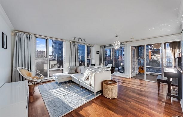 606 455 Beach Crescent Yaletown