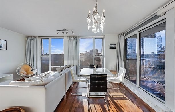 606 455 Beach Crescent Yaletown