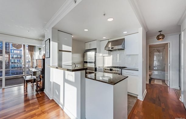 606 455 Beach Crescent Yaletown