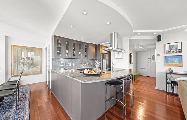 402 1575 Beach Avenue West End VW