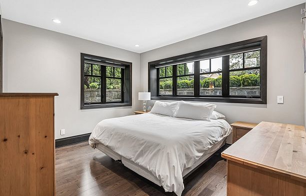 6149 Angus Drive South Granville