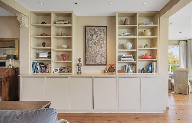 302 2015 Beach Avenue West End VW