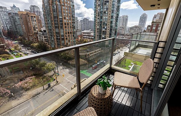 1102 1225 Richards Street Downtown VW