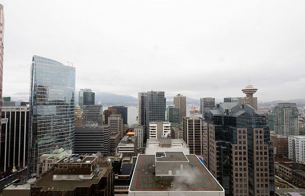 2702 667 Howe Street Downtown VW