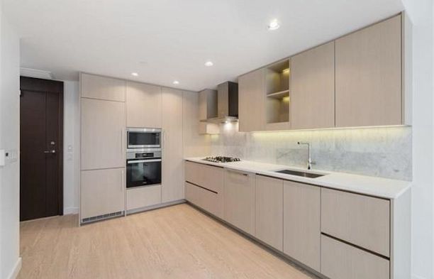 709 89 Nelson Street Yaletown