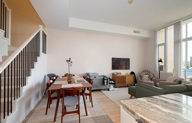 2063 W 10th Avenue Kitsilano