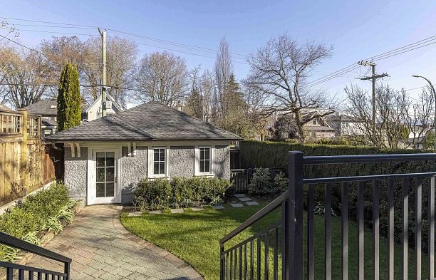 3483 Collingwood Street Dunbar