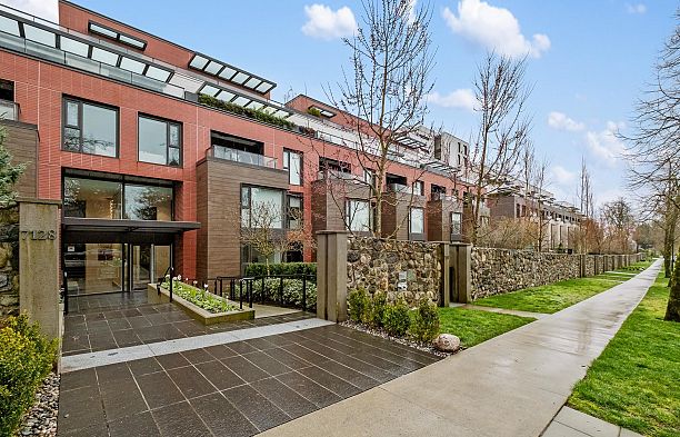 212 7128 Adera Street South Granville