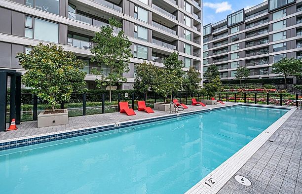 212 7128 Adera Street South Granville