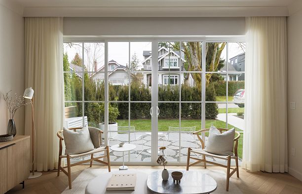 1 3449 W 22nd Avenue Dunbar