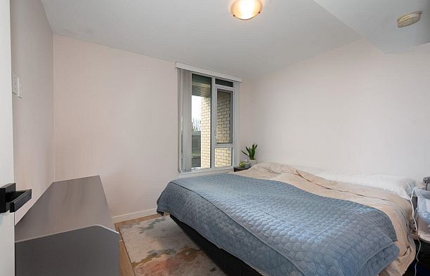 2063 W 10th Avenue Kitsilano