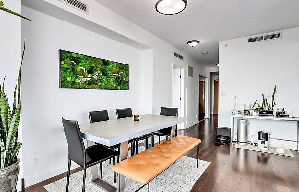 2701 8 Smithe Mews Yaletown